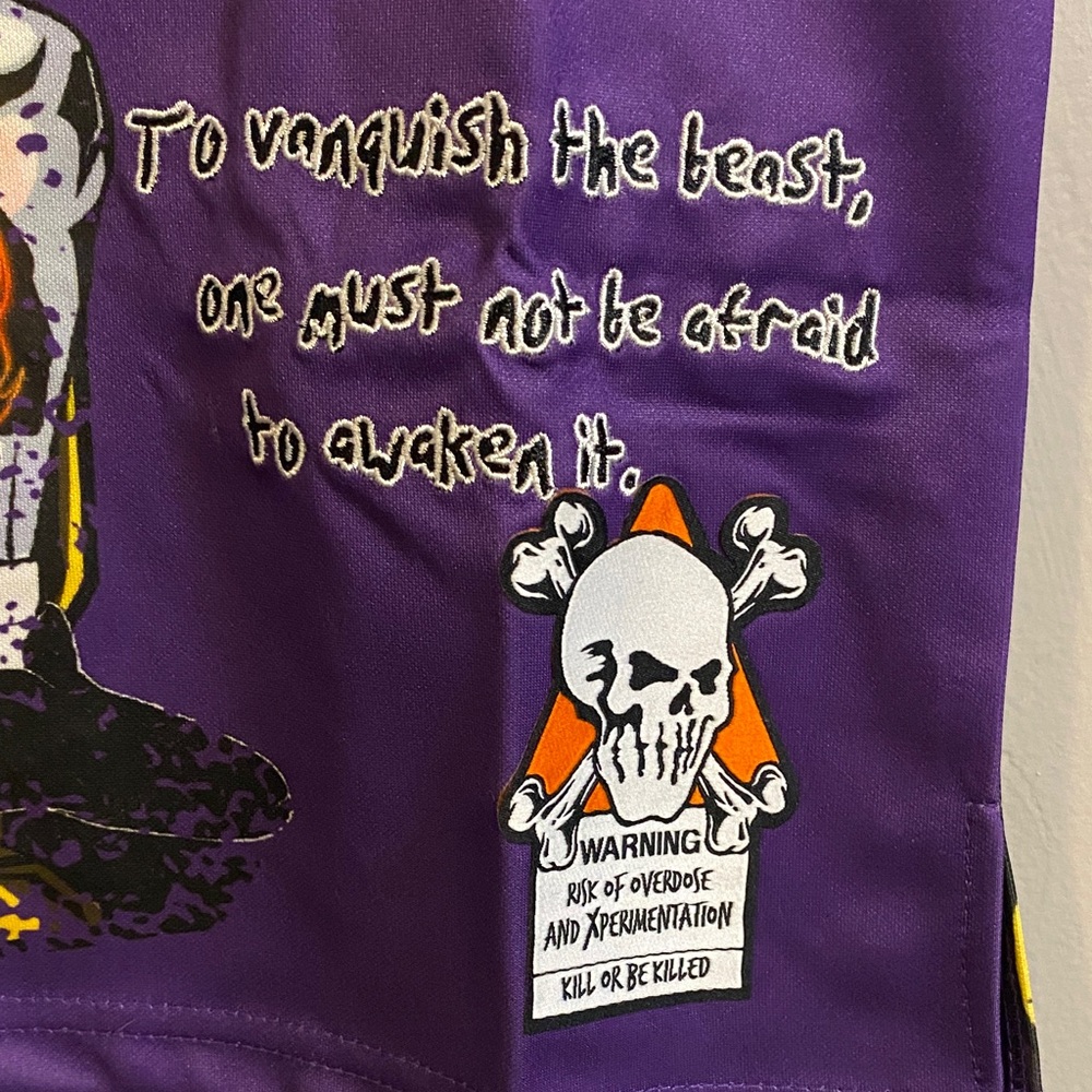 Kobe Bryant Los Angeles Jersey - Picture 4 of 4